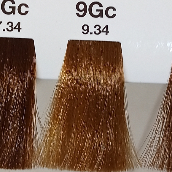 Redken Chromatics 2x Permanent Ammonia-free Hair Color Gold/Copper Light Blonde - Picture 12 of 14